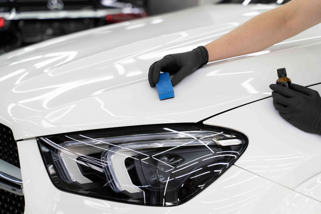 close-up-car-care-process close-up-car-care-process_11zon.jpg